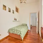 Downtown Garden House شقة